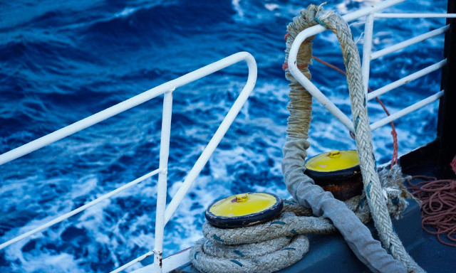 Αμοργός: Απαγορεύτηκε ο απόπλους πλοίου λόγω απώλειας της αριστερής του άγκυρας