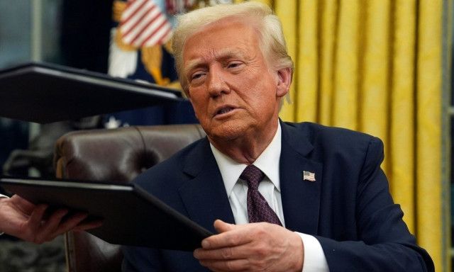 Wall Street: Υποχώρησαν οι επενδυτικές ανησυχίες μετά την απόφαση Τραμπ για το Μεξικό