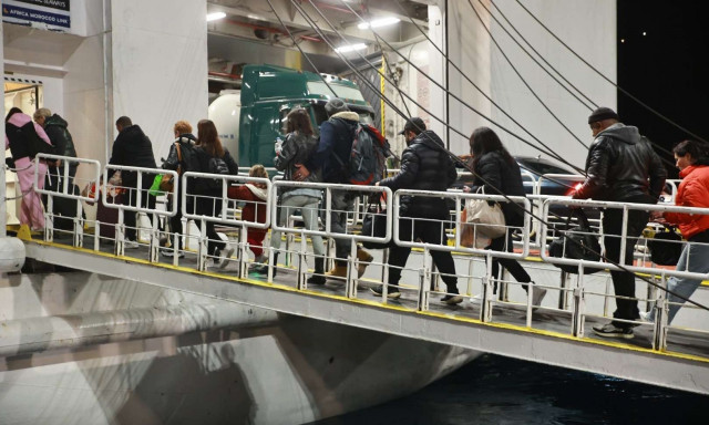 Τέσσερις σεισμοί τα ξημερώματα στις Κυκλάδες - 39 πάνω από 4 Ρίχτερ σε 72 ώρες