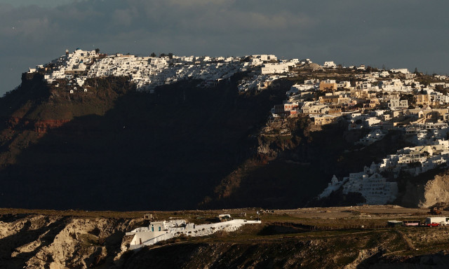 Σαντορίνη: Έντονη ανησυχία για το ηφαίστειο - «Οι σεισμοί μπορεί να προκαλέσουν έκρηξη»
