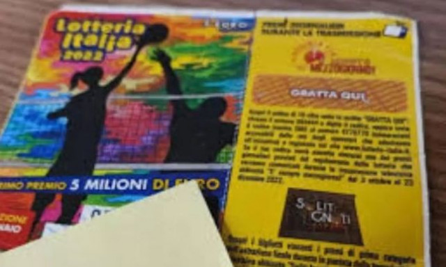 «Κέρδισε το λαχείο στα 21 του!» Δείτε πόσα χρήματα βγάζει κάθε μήνα