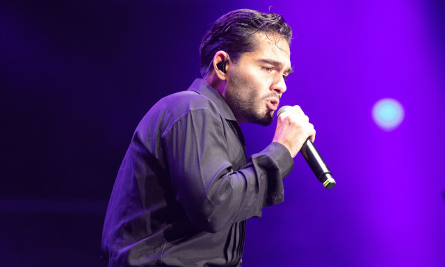 Χρήστος Μάστορας: Θα τραγουδήσει για την ΕΛ.ΑΣ ανήμερα του Αγίου Βαλεντίνου