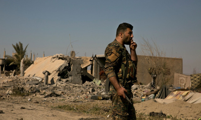 Συρία: Έτοιμοι για πόλεμο οι Κούρδοι - Θα υπερασπιστούμε τα εδάφη μας αν φύγουν οι Αμερικάνοι