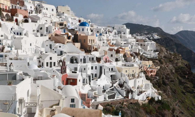 Παπαδόπουλος: «Οι επιστήμονες μετέδωσαν λάθος πληροφορίες» - Τι είπε για μεγάλο σεισμό στη Σαντορίνη