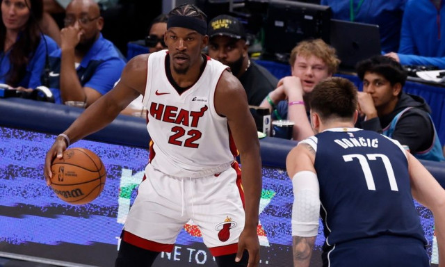 Νέα ανταλλαγή «βόμβα» στο NBA: Ο Μπάτλερ δίπλα στον Στεφ Κάρι, «χτύπησαν» ξανά οι Λέικερς