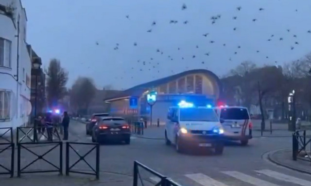 Βρυξέλλες: Πυροβολισμοί από Καλάσνικοφ στο Μετρό (video) - Σε κρίσιμη κατάσταση τραυματίας