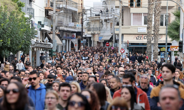 Τέμπη: Μπαράζ συγκεντρώσεων από φοιτητές, μαθητές και εκπαιδευτικούς - Πού θα γίνουν πορείες αύριο