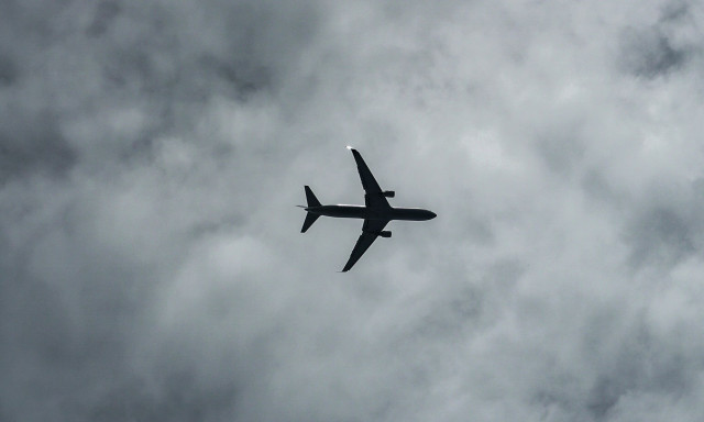 Μυστήριο με κατασκοπευτικό αεροσκάφος των ΗΠΑ - Καταγράφηκε να πετάει κοντά σε αρχηγείο καρτέλ