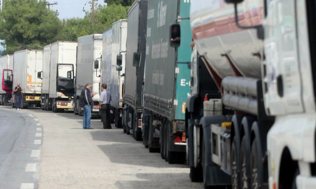 ΑΑΔΕ: Επιστρατεύει την τεχνητή νοημοσύνη για να «χτυπήσει» το λαθρεμπόριο - Στο στόχαστρο τα καύσιμα