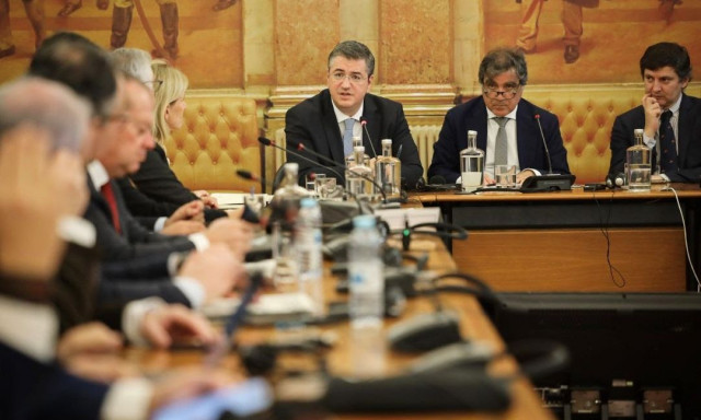 Τζιτζικώστας από Πορτογαλία: Έρχεται συμφωνία για τη Βιομηχανία - Προτεραιότητα η ανταγωνιστικότητα