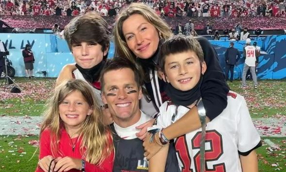 Τομ Μπρέιντι: Η όλο νόημα ανάρτησή του μετά την είδηση οτι γέννησε η «πρώην» του Ζιζέλ