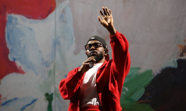Super Bowl: Όλα τα βλέμματα στον Kendrick Lamar