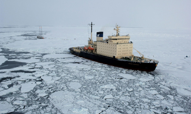 Ο «πόλεμος» των παγοθραυστικών - Γιατί Καναδάς και ΗΠΑ «κυνηγάνε» την Ρωσία