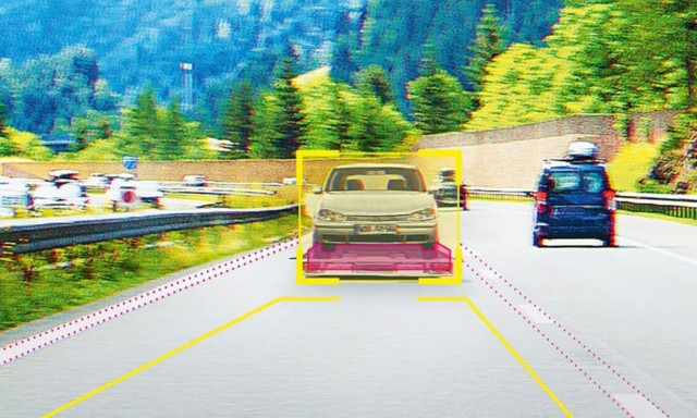 Η Porsche αξιοποιεί την τεχνητή νοημοσύνη για την αποφυγή τροχαίων ατυχημάτων