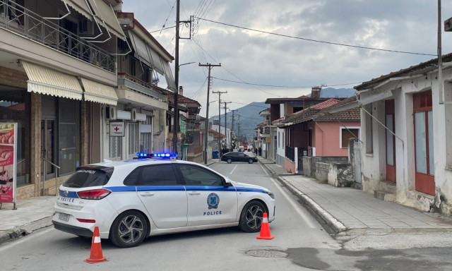 Άγριο φονικό στη Λάρισα: Ταμπουρωμένος και αποφασισμένος ο 60χρονος - Τι είπε ο δικηγόρος του