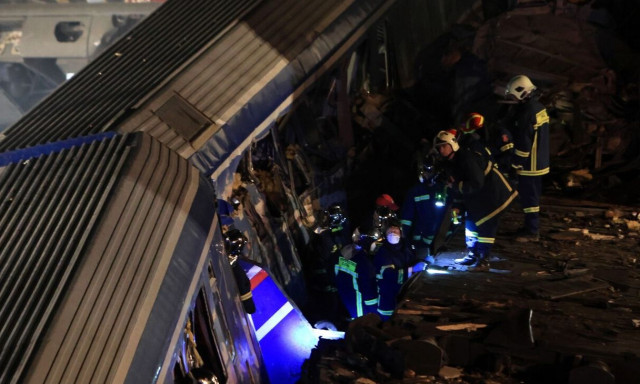 Τέμπη: Έφοδος της αστυνομίας στα γραφεία της εταιρείας που έδωσε τα βίντεο