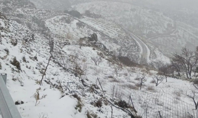 Μαγικές εικόνες από τη χιονισμένη Κρήτη
