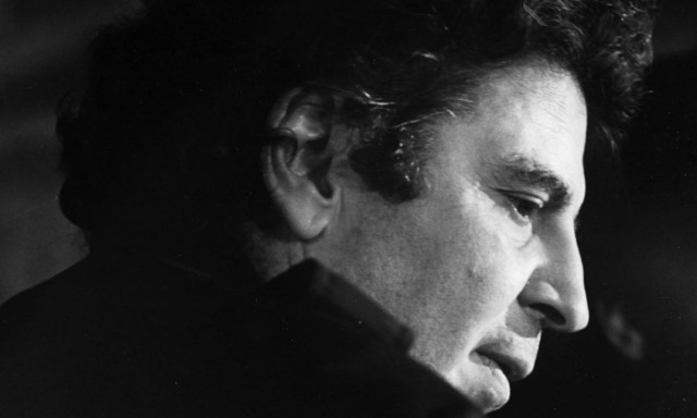 Έρχεται ταινία για τον Μίκη από την Εύα Νάθενα