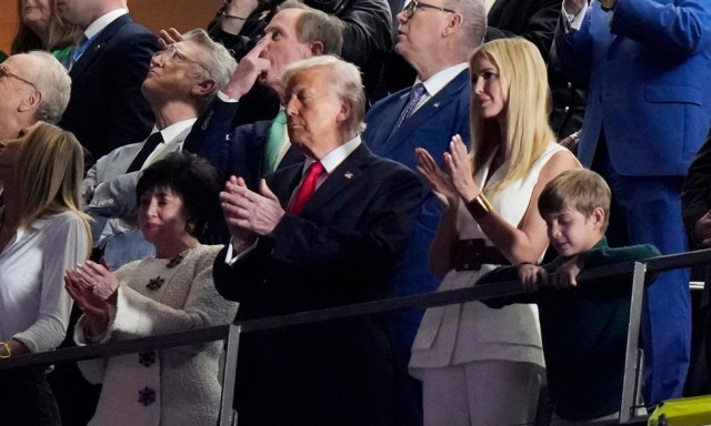 Super Bowl: Ο Τραμπ «τρόλαρε» την Τέιλορ Σουίφτ στα σόσιαλ μίντια