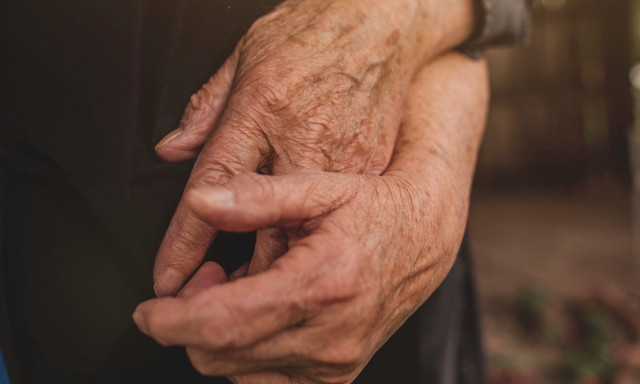 Ηράκλειο: Ζευγάρι ηλικιωμένων προσπάθησε να δώσει τέλος στη ζωή του
