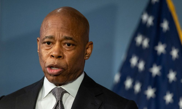 ΗΠΑ: Το υπουργείο Δικαιοσύνης ζήτησε να αποσυρθούν οι κατηγορίες κατά του δημάρχου Νέας Υόρκης