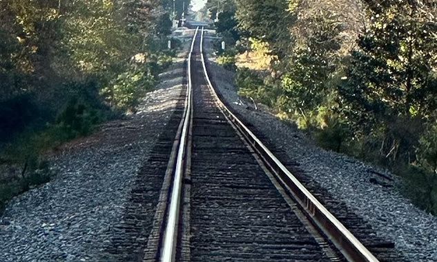 Λύθηκε το μυστήριο του «φαντάσματος σιδηροδρομικών γραμμών» - Τρομοκρατούσε ντόπιους από το 1950