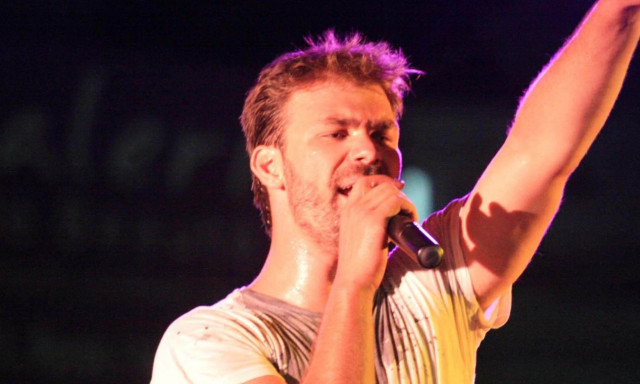 Γιώργος Σαμπάνης: «Θύελλα» αντιδράσεων στα social media με την συμπεριφορά του σε θαμώνα