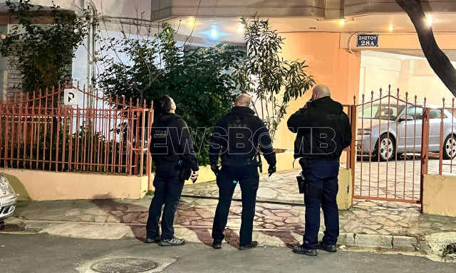 Λήξη συναγερμού στο Κερατσίνι: Συνελήφθη ο άνδρας - Καλά στην υγεία τους οι γυναίκες