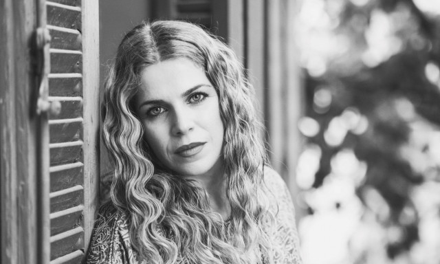 Σταυρός του Νότου: Η Βιολέτα Ίκαρη ζωντανά με «καινούρια σοδειά»