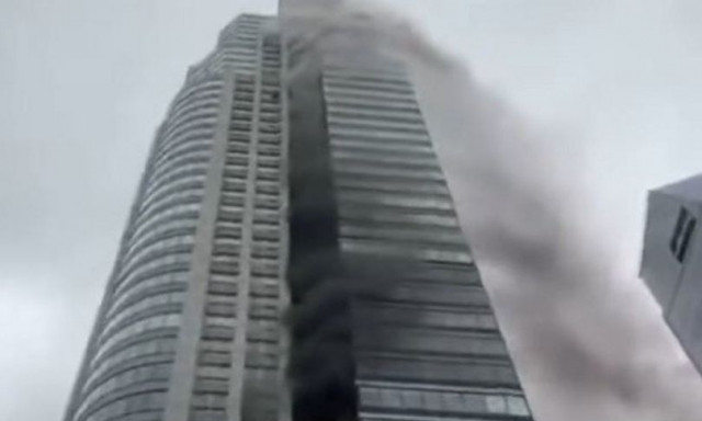 Μπουένος Άιρες: Ξέσπασε φωτιά σε πολυτελή ουρανοξύστη - Απομακρύνθηκαν 32 άτομα