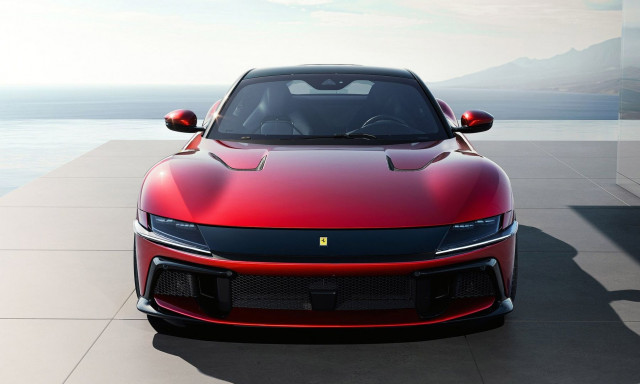 Πόσο πρέπει να περιμένει κανείς για να αποκτήσει μια καινούργια Ferrari;