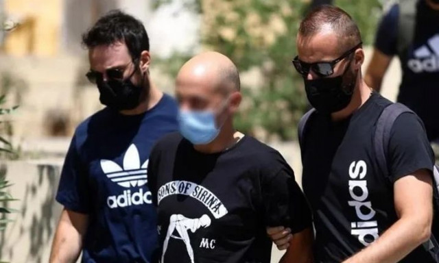 Ηλιούπολη: Επέστρεψε στην ΕΛ.ΑΣ. ο αστυνομικός που καταδικάστηκε για εμπορία ανθρώπων