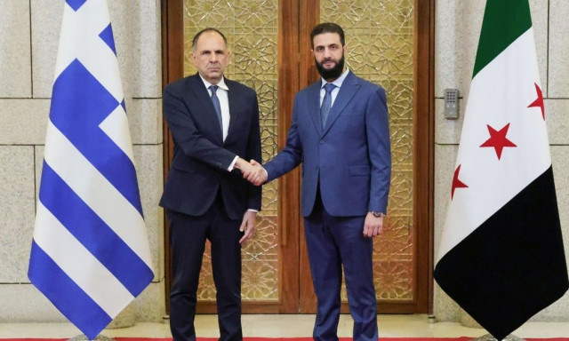 Γεραπετρίτης στη Σύνοδο για τη Συρία: Η Ελλάδα θα είναι παρούσα σε όλες τις διαπραγματεύσεις