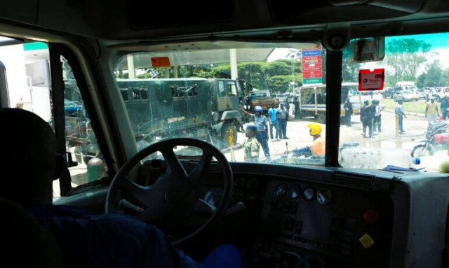 Σφοδρό τροχαίο μεταξύ λεωφορείου και φορτηγού στη Ζιμπάμπουε - Τουλάχιστον 24 νεκροί