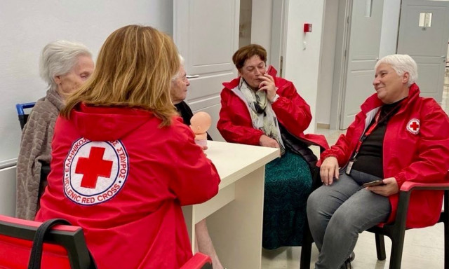 Ο Ελληνικός Ερυθρός Σταυρός προσφέρει ψυχοκοινωνική υποστήριξη  στους κατοίκους της Σαντορίνης