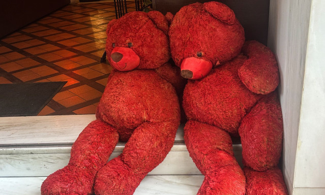 Γιορτή Αγίου Βαλεντίνου: Προσοχή στις «ρομαντικές» απάτες μέσω διαδικτύου, συστήνει η ΕΛ.ΑΣ