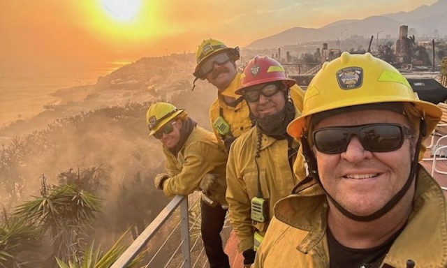 Λος Άντζελες: Πυροσβέστες άφησαν σημείωμα σε σπίτι ηλικιωμένου που έσωσαν από τις πυρκαγιές