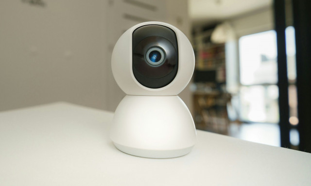 Τρίκαλα: Ζευγάρι βρήκε κρυφή κάμερα σε Airbnb – Τι υποστηρίζει ο ιδιοκτήτης