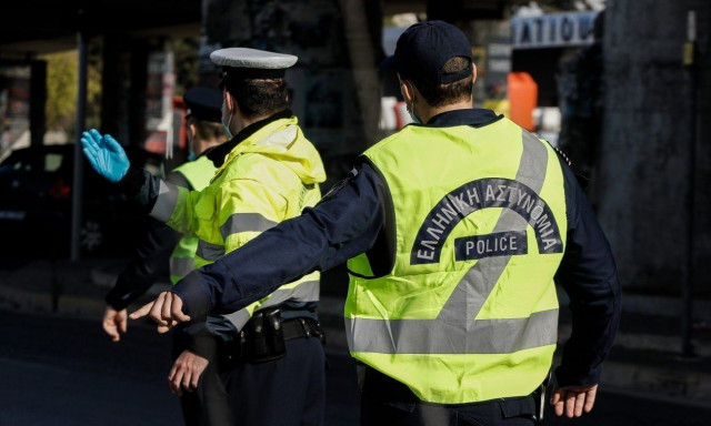 Θεσσαλονίκη: 13 συλλήψεις οδηγών χωρίς δίπλωμα σε ένα 24ωρο