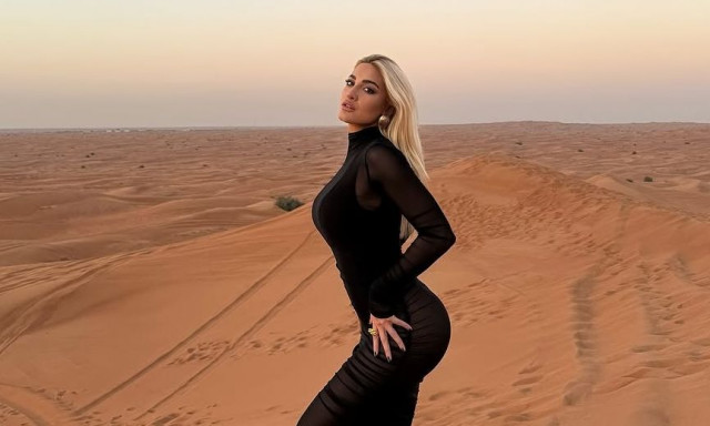 Ιωάννα Τούνη: Το νέο βίντεο από το Ντουμπάι - Χορεύει παραδοσιακούς χορούς έξω από οίκο μόδας