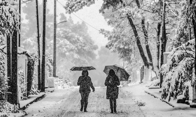 Καιρός: Νέα ψυχρή εισβολή θα «σαρώσει» τη χώρα – Υποψήφια για χιονοπτώσεις η Αττική