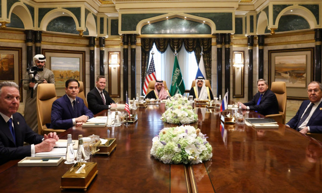 Ξεκίνησε στη Σαουδική Αραβία η πρώτη συνάντηση των υπουργών Εξωτερικών των ΗΠΑ και της Ρωσίας
