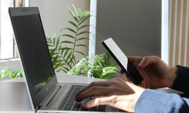 Άνοιξε η πλατφόρμα για τα Voucher των 750 ευρώ - Πώς θα κάνετε αίτηση - Τι να κάνετε αν δεν ανοίγει