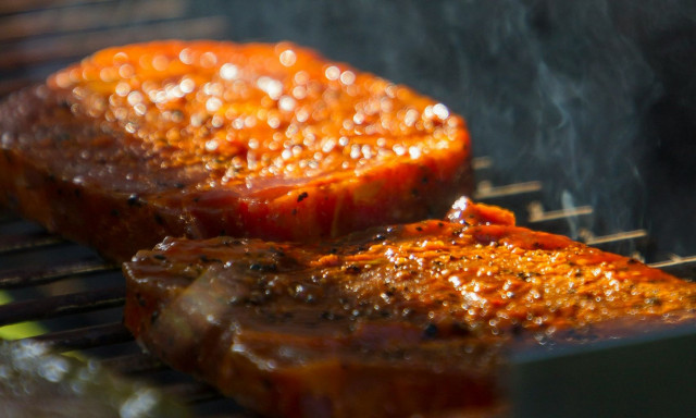 Μαρινάδα μπριζόλας: Η πιο νόστιμη συνταγή για την Τσικνοπέμπτη - Έτοιμη σε 15 λεπτά