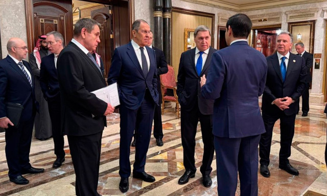 Ολοκληρώθηκε η πρώτη σύνοδος των συνομιλιών Ρωσίας-ΗΠΑ στο Ριάντ