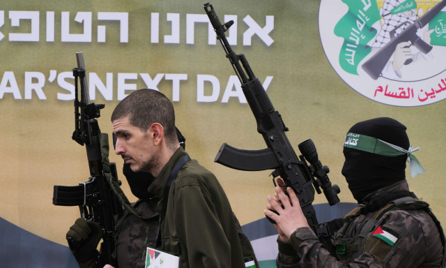 Ισραήλ-Γάζα: Η Χαμάς δηλώνει έτοιμη να απελευθερώσει διαμιάς όλους τους ομήρους