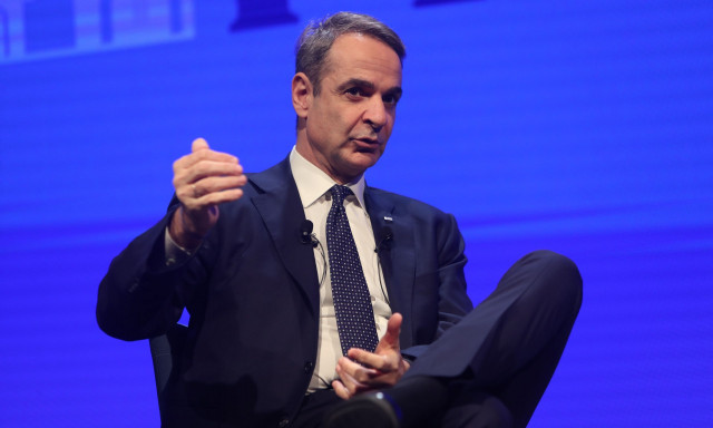 Μητσοτάκης: Περιμένω την πρόταση δυσπιστίας, να πέσουν οι μάσκες