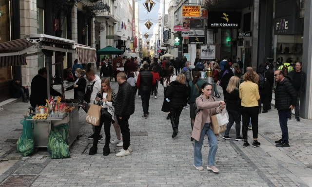 Ρεπορτάζ Newsbomb.gr - Ασφαλιστικές εισφορές: Πόσο μειώνονται για υπερωρίες, νυχτερινά και αργίες