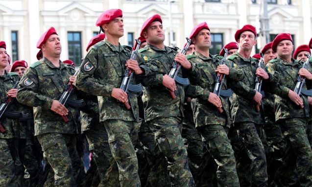 Βουλγαρία: Αυξάνεται για πρώτη φορά εδώ και χρόνια ο αριθμός των νεοσύλλεκτων στον στρατό