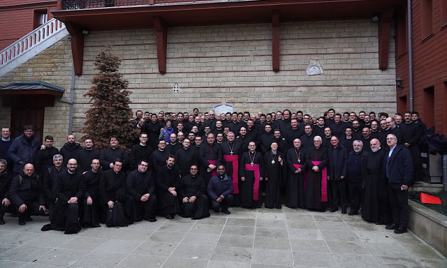 Ευχές του Οικουμενικού Πατριάρχη στον ασθενή Πάπα Φραγκίσκο